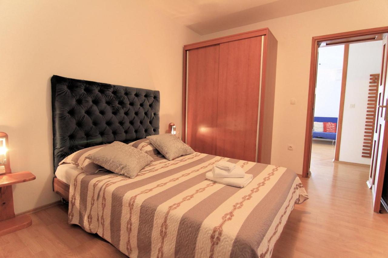 Apartmani Villa Kalinic Njivice Extérieur photo