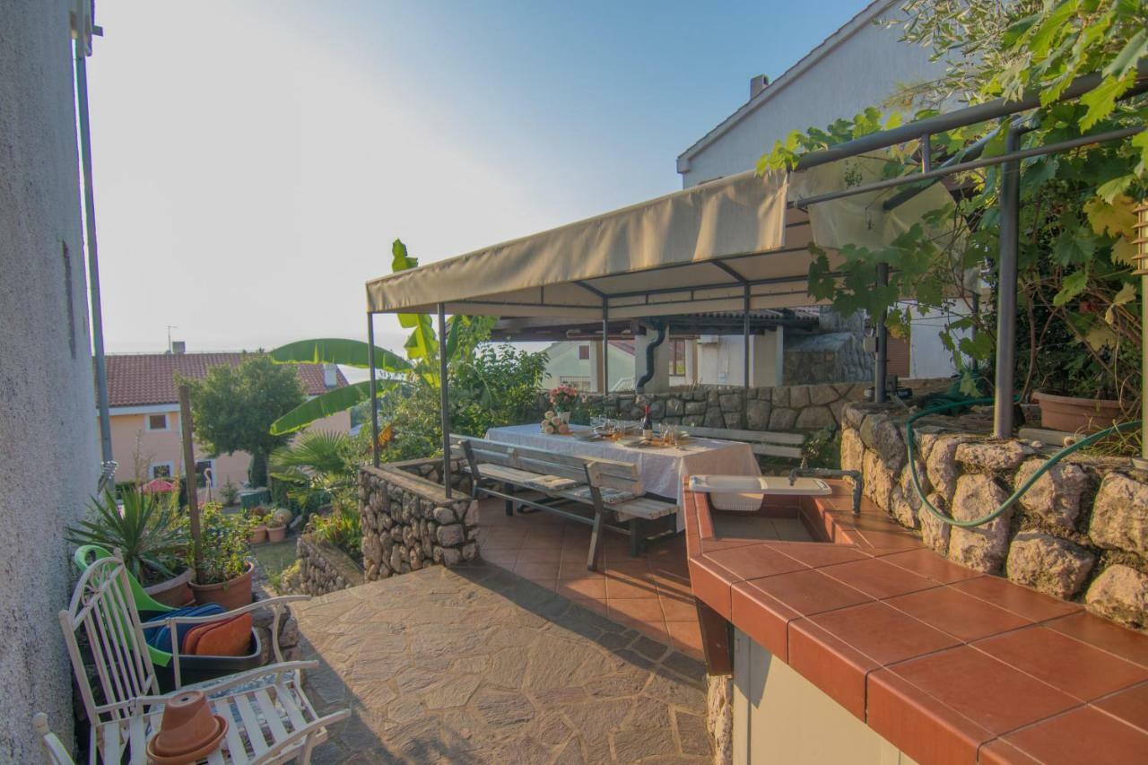 Apartmani Villa Kalinic Njivice Extérieur photo