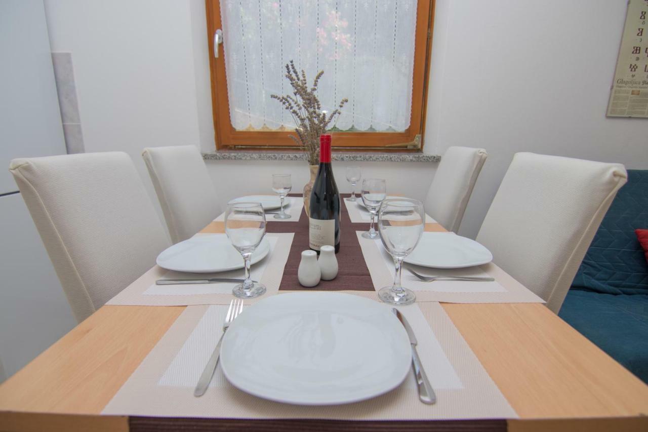 Apartmani Villa Kalinic Njivice Extérieur photo